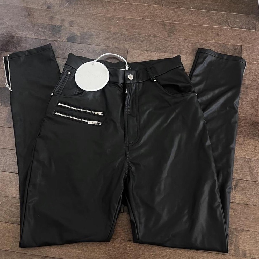 Leather pants with zipper detailing